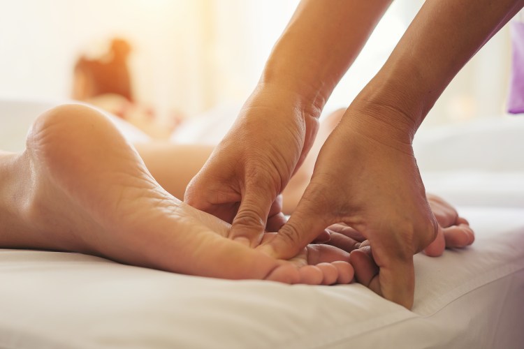 Reflexology massage in Al Barsha 