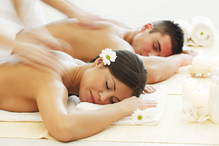 Couples massage in Al Barsha 